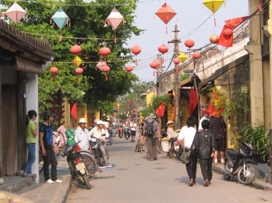 hoi_an_vietnam